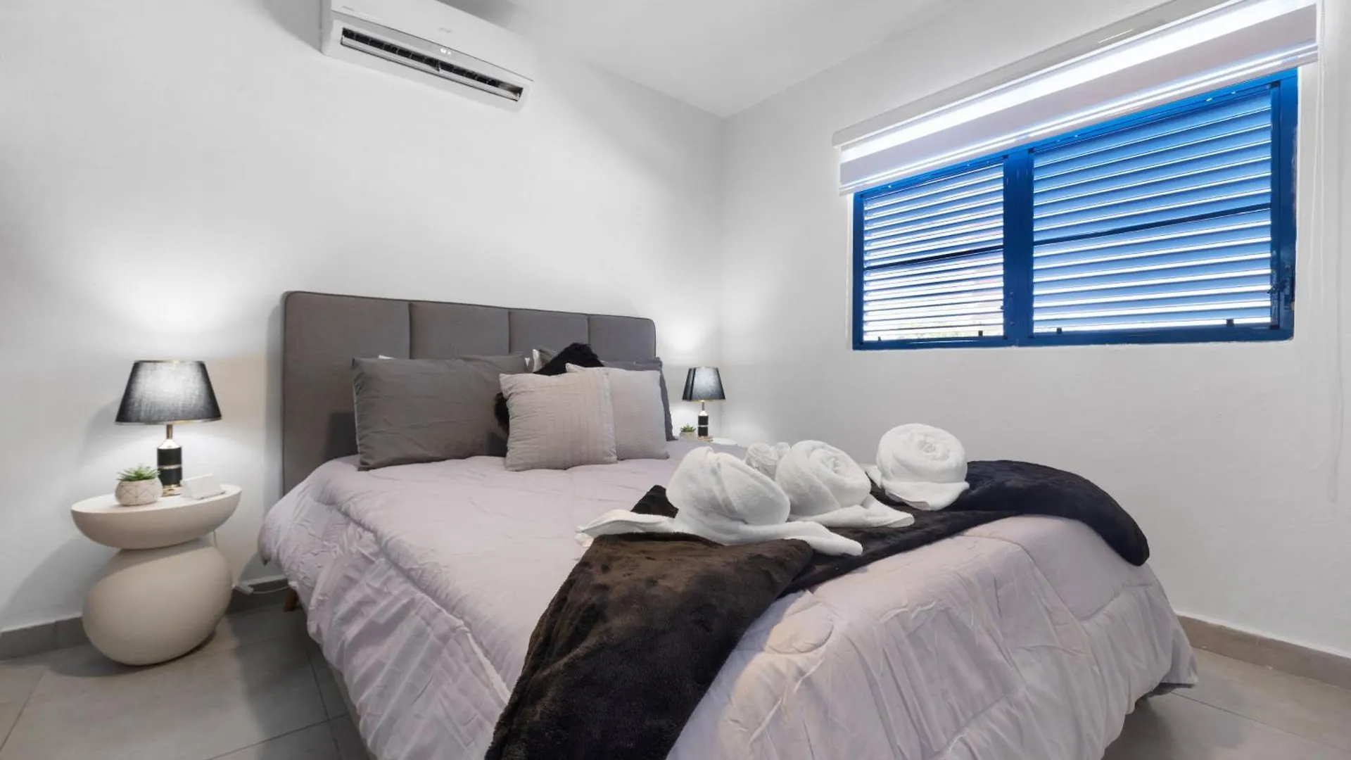 City-View Balcony One-Bedroom Ph 4 Guests Mm6 산후안